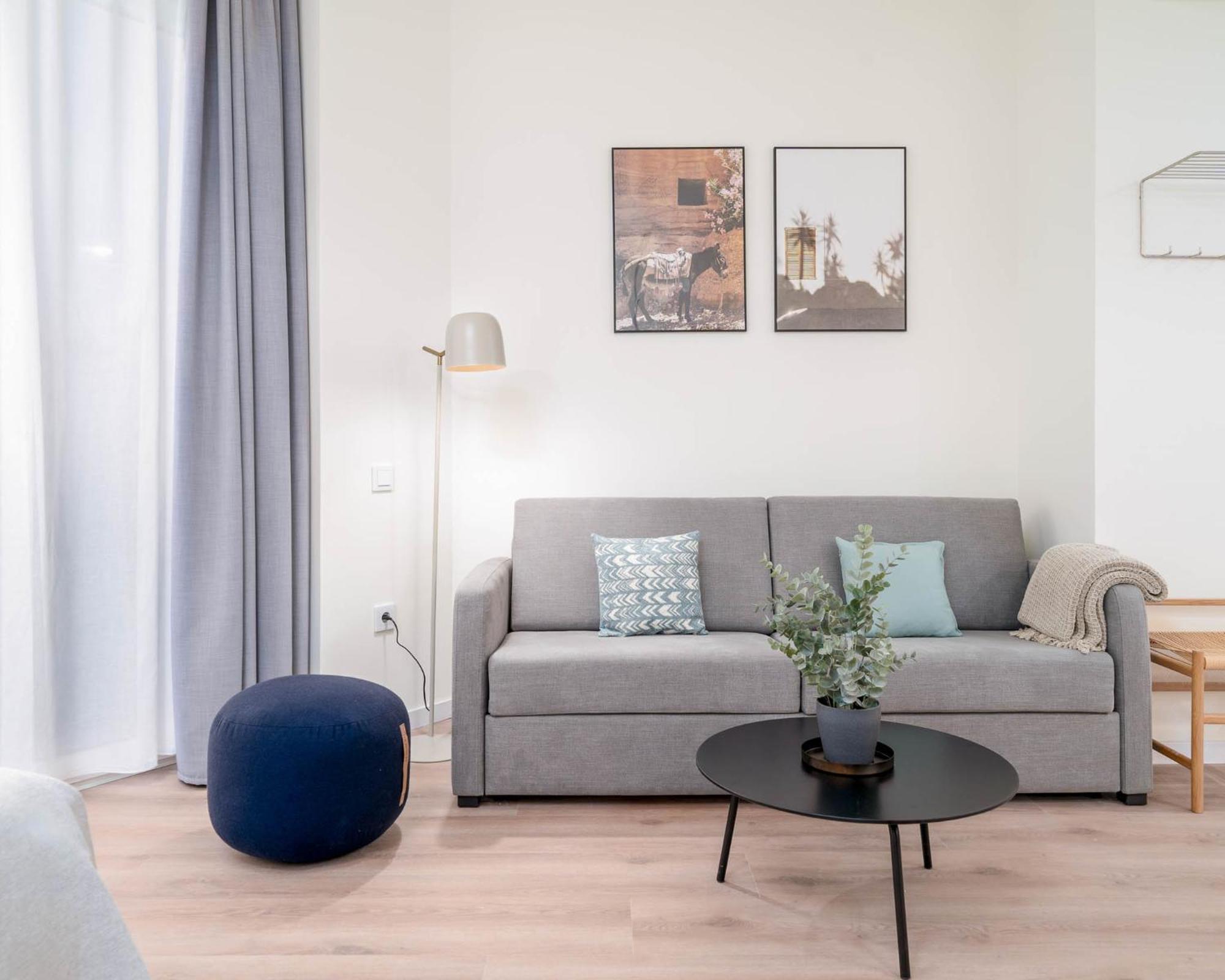 Limehome Valencia Carrer De Sant Jacint Exterior foto