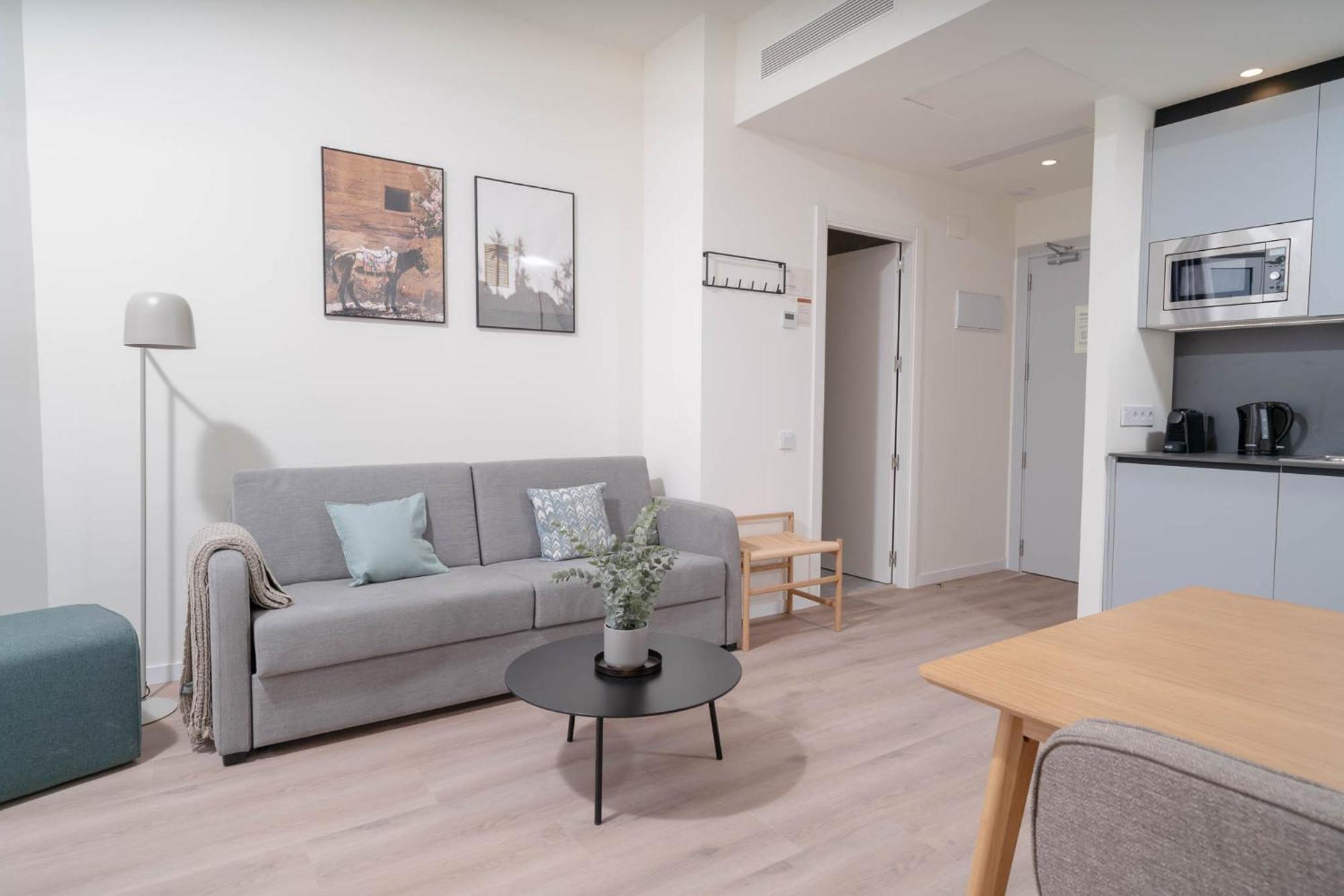 Limehome Valencia Carrer De Sant Jacint Exterior foto