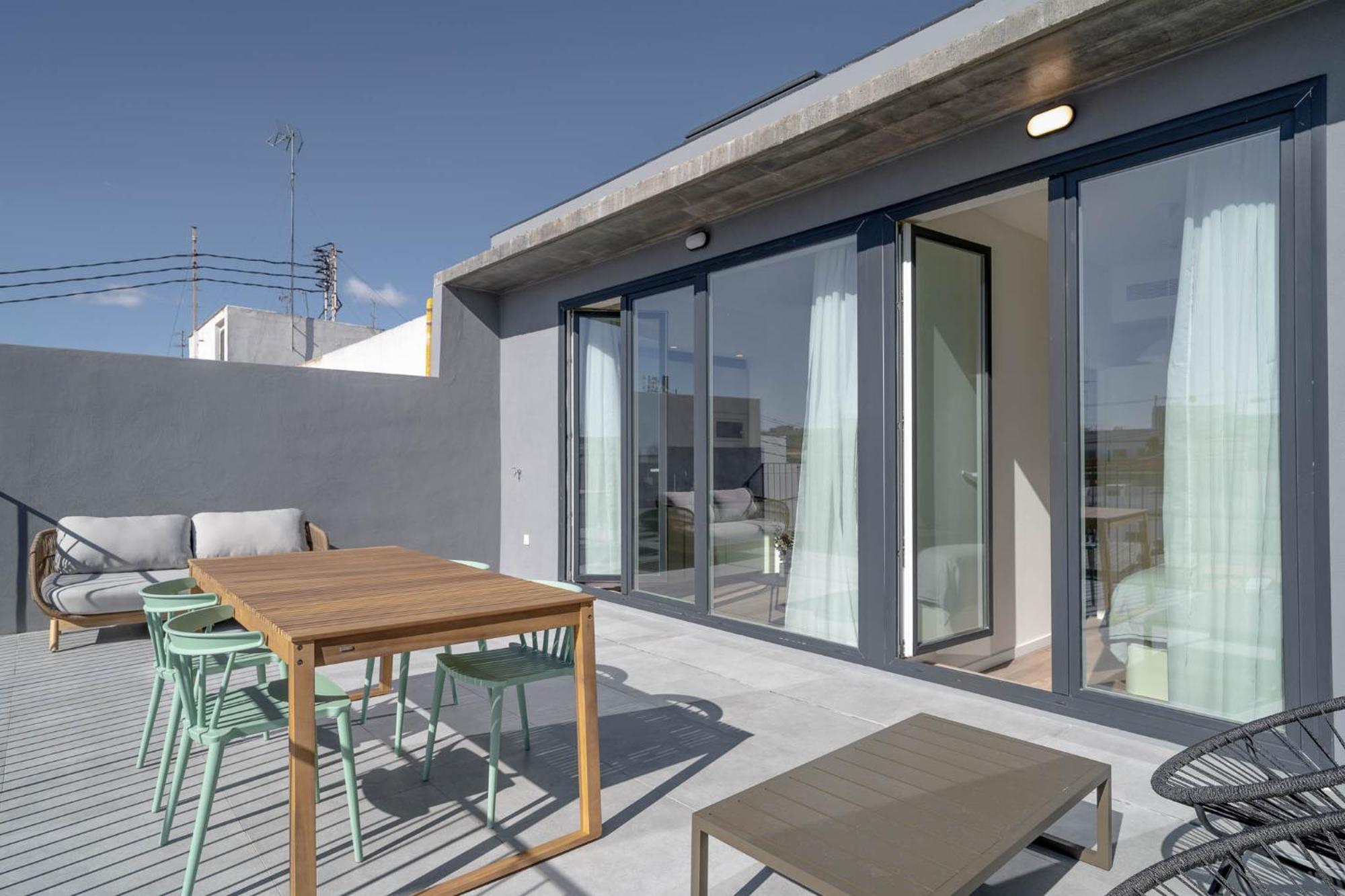 Limehome Valencia Carrer De Sant Jacint Exterior foto