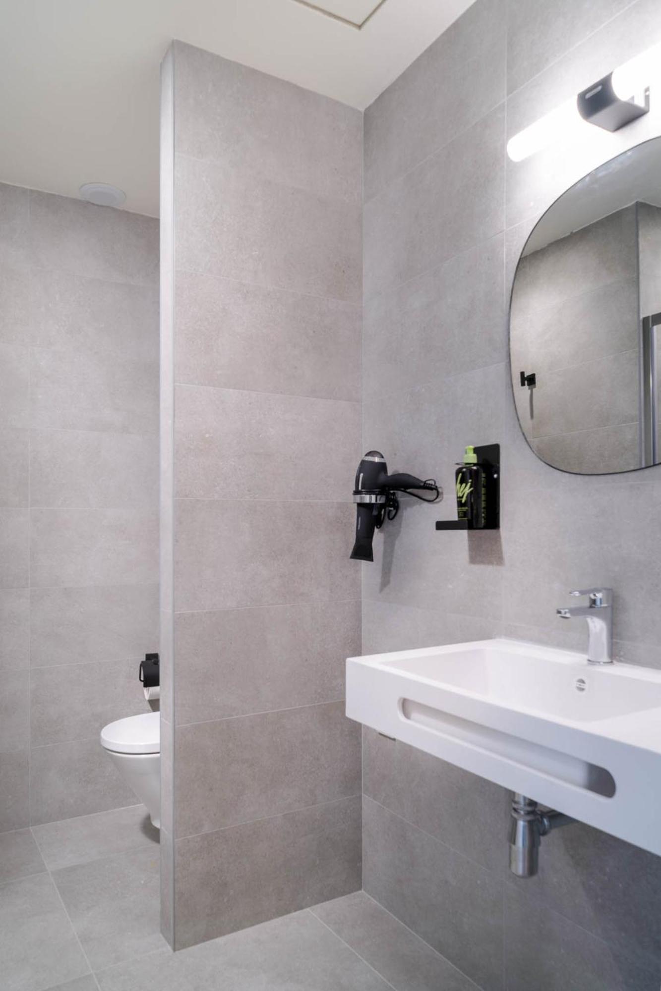 Limehome Valencia Carrer De Sant Jacint Cameră foto
